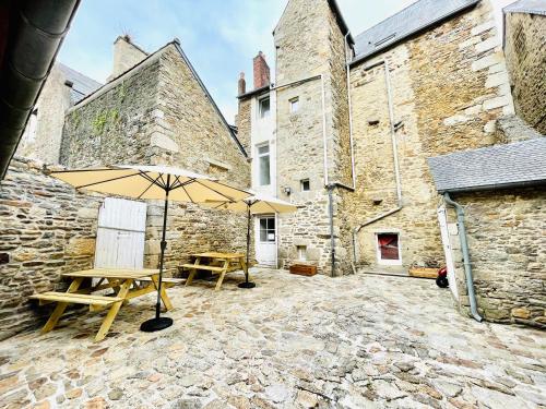 La Résidence des Cordeliers (La Residence des Cordeliers) in Dinan