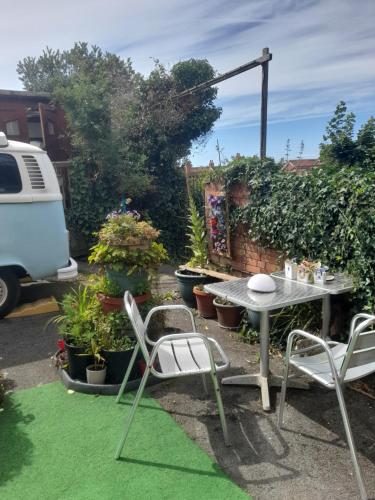 Picture of Janet Hale Studios, Garden Apartment