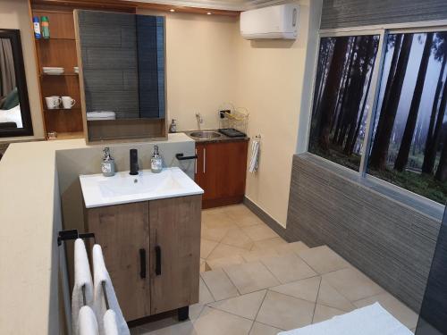 Fürdőszoba, Bikkurim Inn in Dykrus