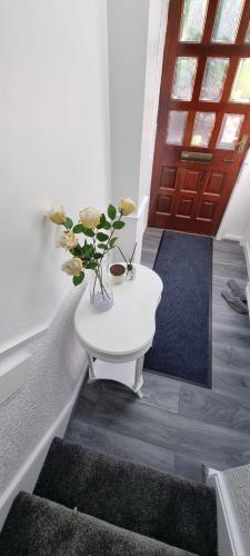 Modern & Elegant Home w/ Netflix and Parking, Leeds (Foto 8)