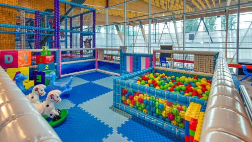 ملعب للأطفال, Hotel AquaCity Seasons in Spisska Sobota