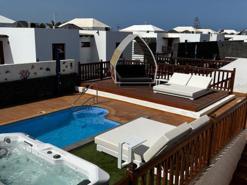 Villa 64, Vista Lobos, private heated pool x jacuzzi, Playa Blanca 5