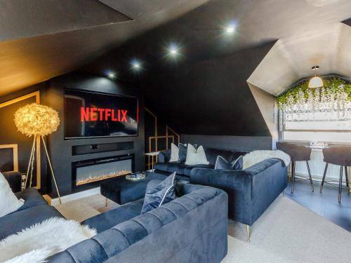 . Queen Elizabeth Suite