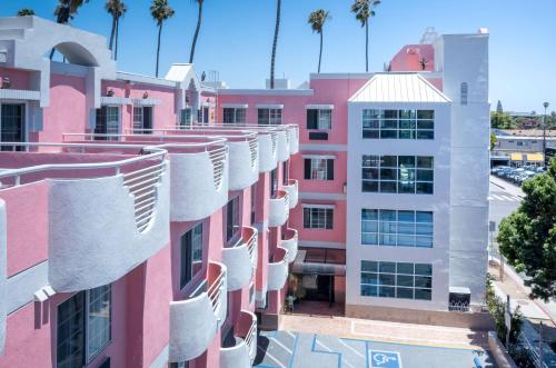 Days Inn by Wyndham Santa Monica in Los Angeles, USA
