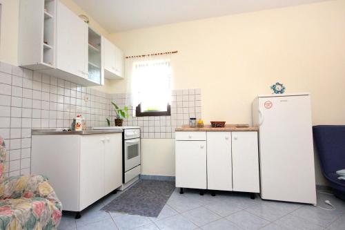 Apartments with a parking space Zaglav Dugi otok - 878 - main image