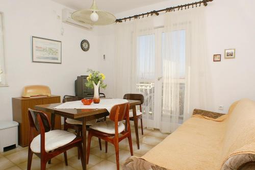 Létesítmények, Apartments with a parking space Mirca, Brac - 730 in Mirca