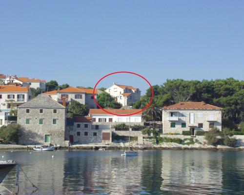  Apartments by the sea Postira, Brac - 739, Pension in Postira