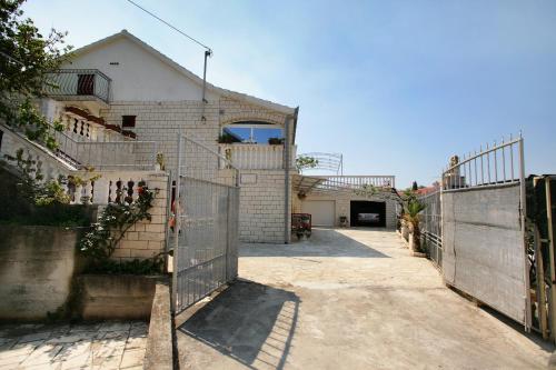  Apartments by the sea Seget Vranjica, Trogir - 980 in Trogir