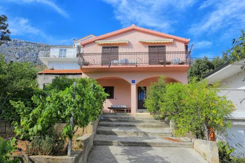  Apartments with a parking space Stanici, Omis - 1027, Pension in Čelina