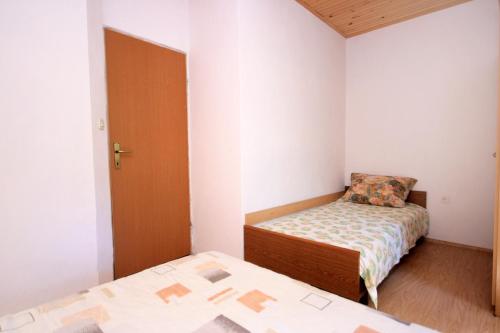 Apartment Zman 887c - image 11