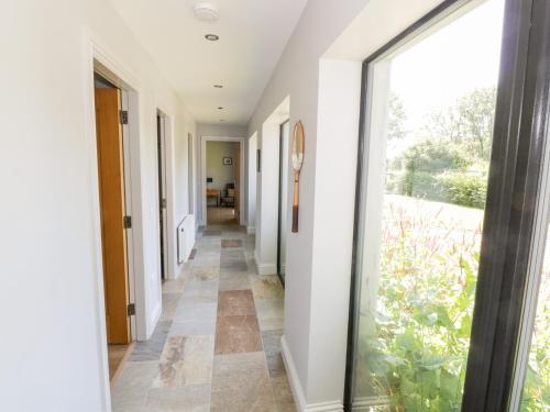 A szálláshely kívülről, The Visiting House in Dunmore