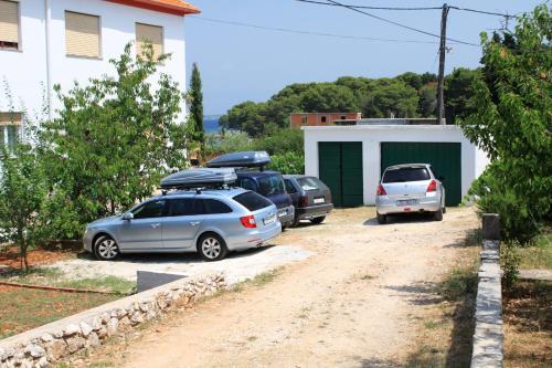 Apartments by the sea Ugljan - 830 - image 7