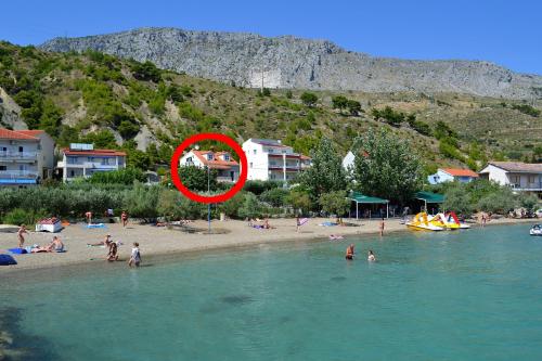 Apartments by the sea Duce, Omis - 943