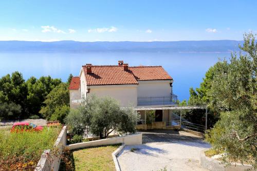  Apartments with a parking space Marusici, Omis - 962, Pension in Mimice