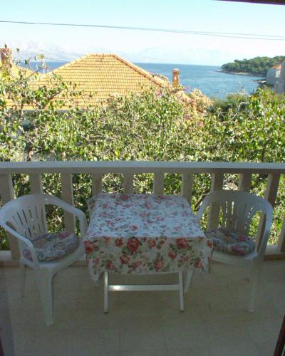 Apartments by the sea Postira Brac - 738 - image 10