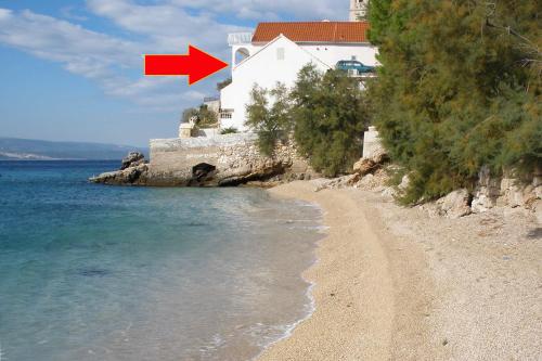  Apartments by the sea Pisak, Omis - 1003 in Mimice