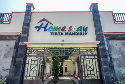 Exterior view, RedDoorz @ Umbul Ponggok Waterpark Klaten in Boyolali