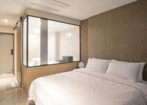 Hotel Wolmido Room Type - Standard Double Room