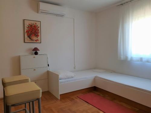 One-Bedroom Apartment with Balcony room in Apartments with parking space Silo Krk - 18754