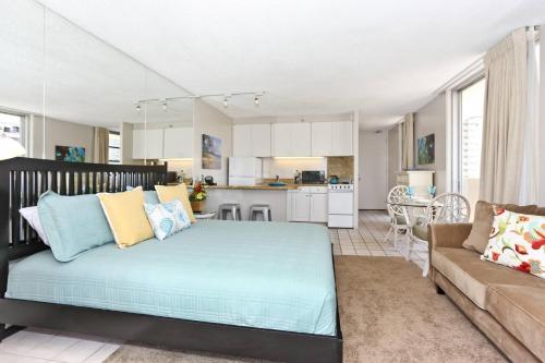 Marine Surf #701 - image 11