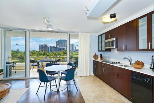 Regency on Beachwalk #71 - image 9