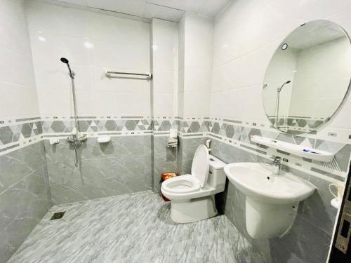 Little Vietnam Hotel - Cat Ba - 화장실