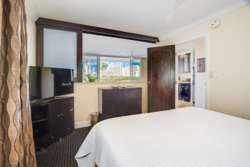 Regency on Beachwalk #51 - image 13