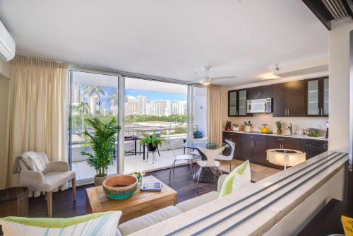 Regency on Beachwalk #51 - image 14