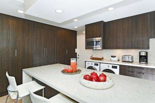 Canterbury Place #36D - image 14