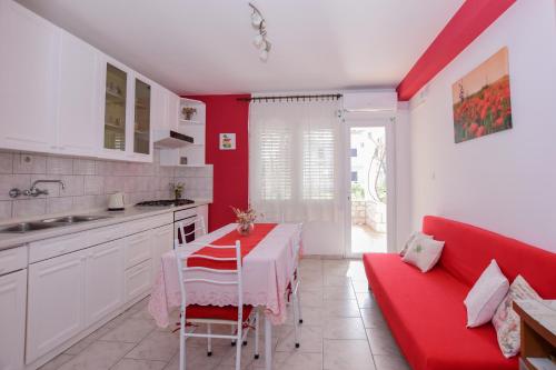 One-Bedroom Apartment with Terrace image 8