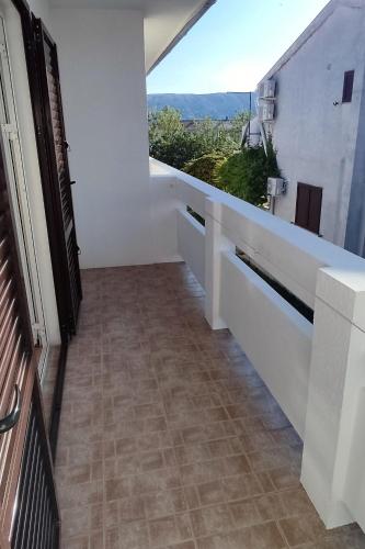 Two-Bedroom Apartment with Terrace and Sea View image 2