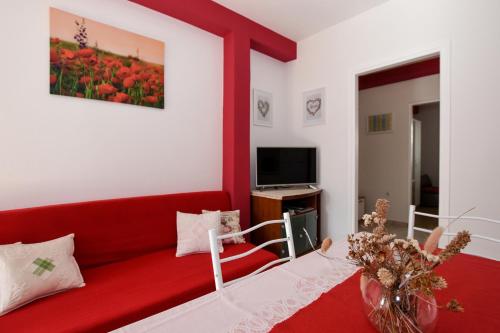 One-Bedroom Apartment with Terrace image 9