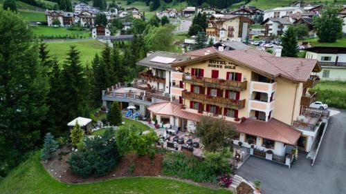 Accommodation in Campitello di Fassa
