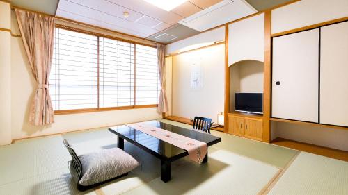 Standard Japanese-Style Room - Non-Smoking