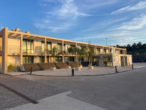 ทัศนียภาพภายนอกโรงแรม, Residence al Palace in วาสโต