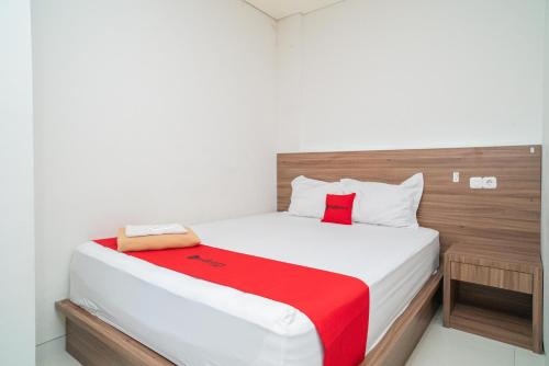 . RedDoorz Plus @ Jalan Pemuda Timur Bojonegoro