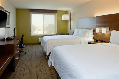 Holiday Inn Express Fresno South, an IHG Hotel