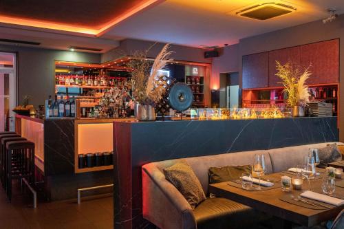 Qube Hotel Bergheim photo 4