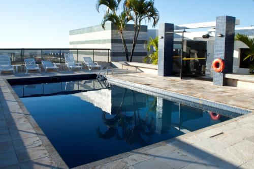 泳池, 巴西利亞大都會酒店 (Metropolitan Hotel Brasilia) in 紀念軸