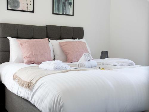 Pass the Keys Lovely 3 Bedroom property golf club and parking, Manchester (fotografie 8)