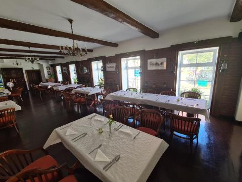 Ресторан, Hotel Zajazd Kultury, dawniej Pocztowy in Зелена-Гура