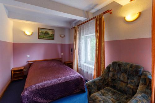 1 double bed, 1 sofa bed
