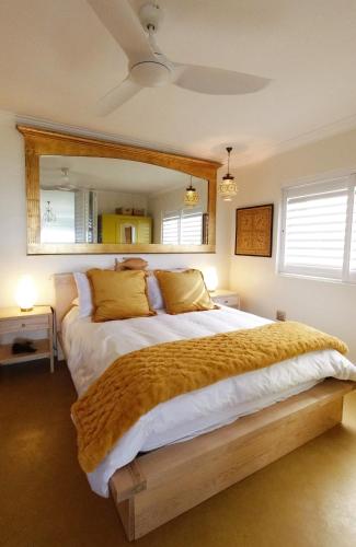 Dolphin Inn Guest House Room Type - Premier Studio