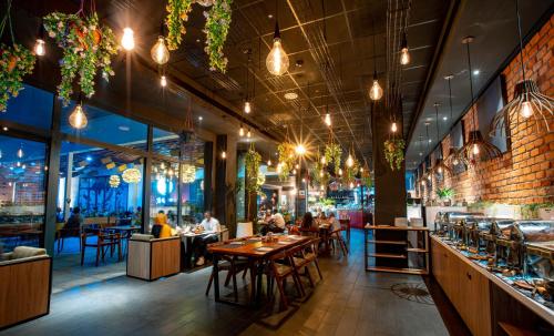 레스토랑, ONOMO Hotel Kampala in 캄팔라