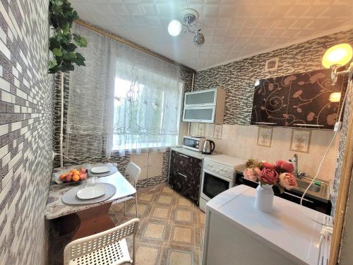 1 комн. Апартаменты на Назарбаева 72, Kökşetaw (foto 7)