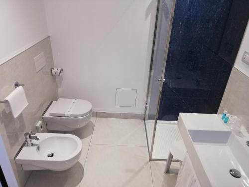 Single Room image 1