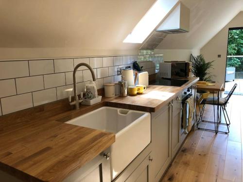 Seadmed, The Hive - beautiful studio with amazing hot tub in Cratfield