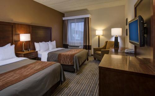 Comfort Inn Canton - Hall of Fame Hotel - image 13