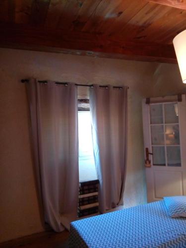 Comfortable Quiet House in the countryside Porte-du-Quercy for 8 people