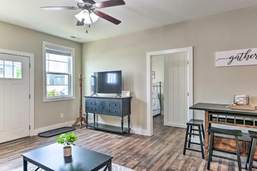 Bowling Green Apartment in the Heart of Town! in Bowling Green, USA